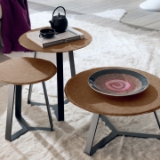 Tavolino caporali legno e metallo